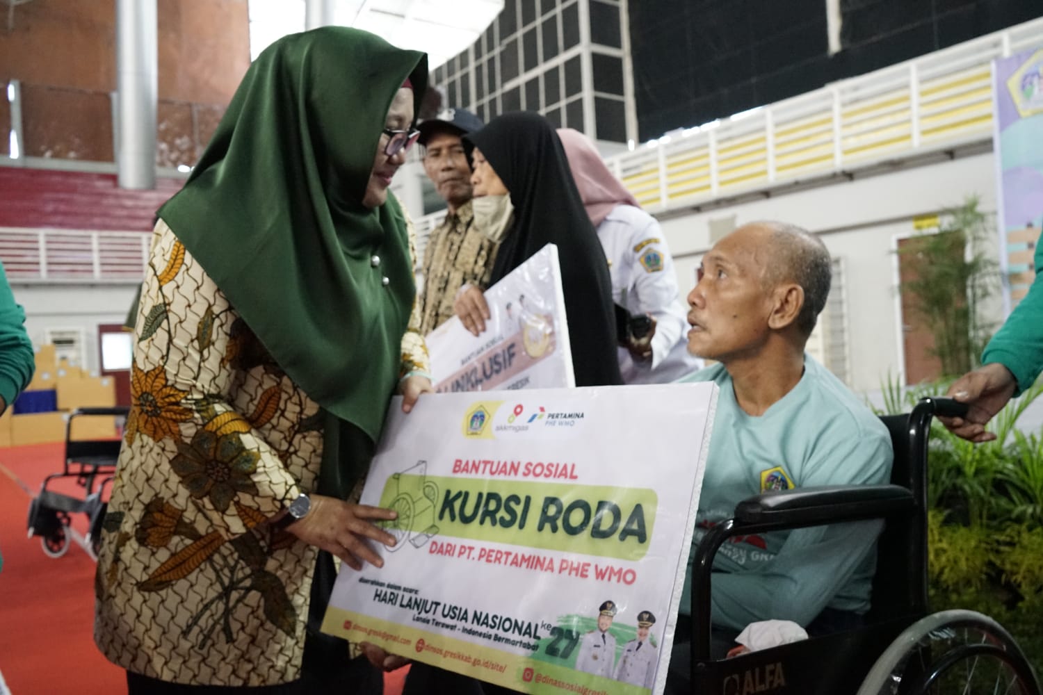 Hari Lanjut Usia Nasional Ke-27, Wakil Bupati Gresik Ajak Jaga Kesehatan Agar Tetap Produktif di Tengah Masyarakat